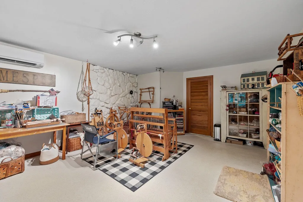 247 Hoyt Road Gilford NH 03249