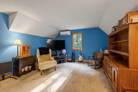 247 Hoyt Road Gilford NH 03249