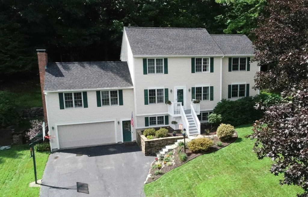 18 Morgan Lane Keene NH 03431