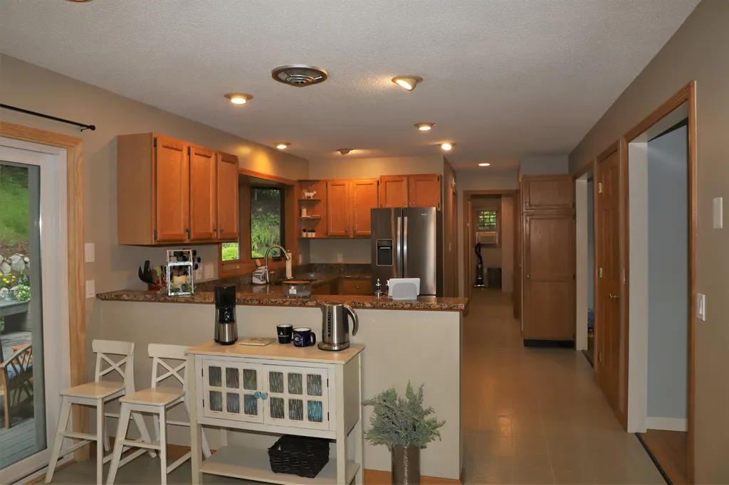 18 Morgan Lane Keene NH 03431