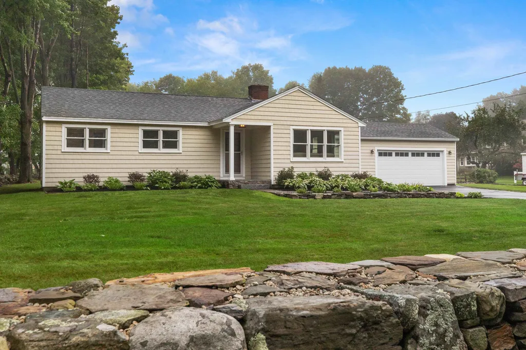 236 Mill Road Hampton NH 03842