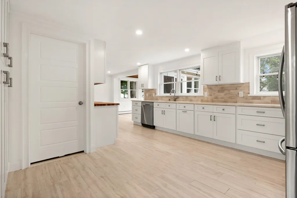 236 Mill Road Hampton NH 03842