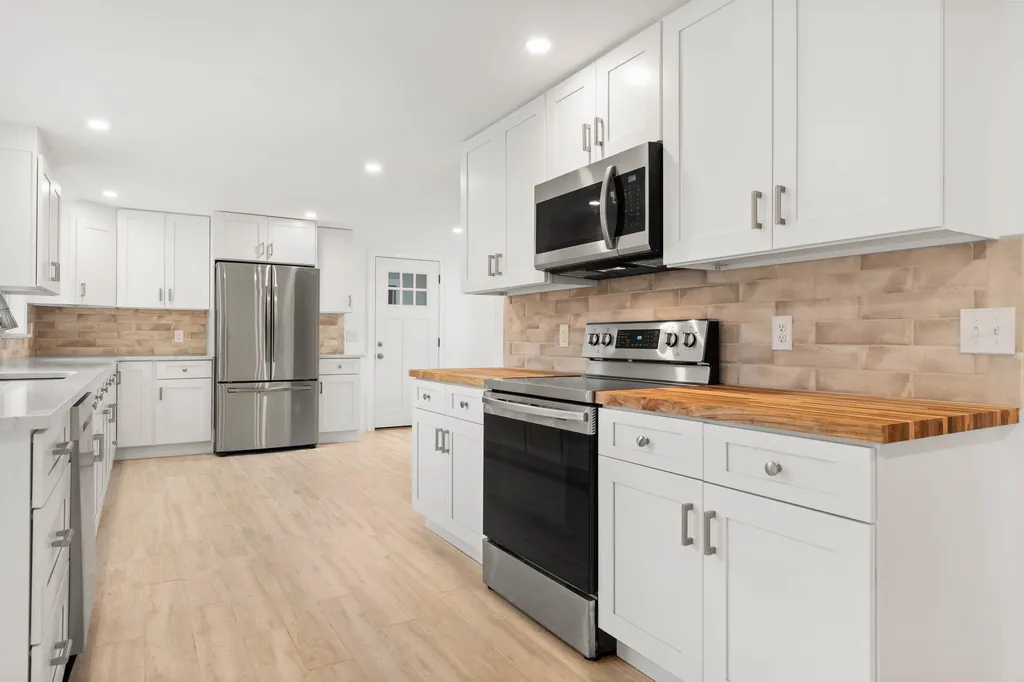 236 Mill Road Hampton NH 03842