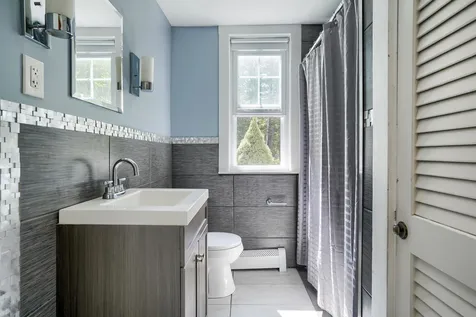 4 Golden Brook Road Windham NH 03087