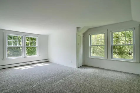 4 Golden Brook Road Windham NH 03087