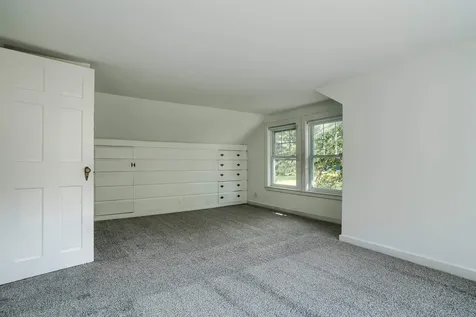 4 Golden Brook Road Windham NH 03087
