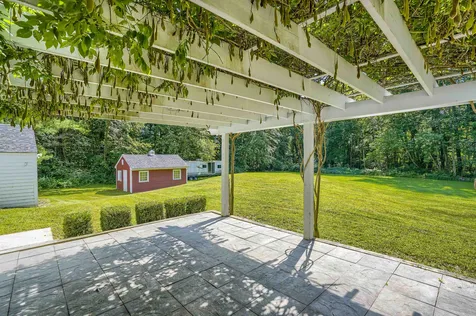 4 Golden Brook Road Windham NH 03087