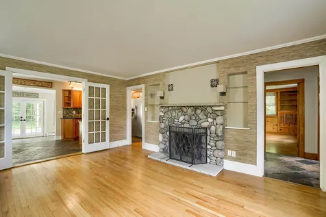 4 Golden Brook Road Windham NH 03087