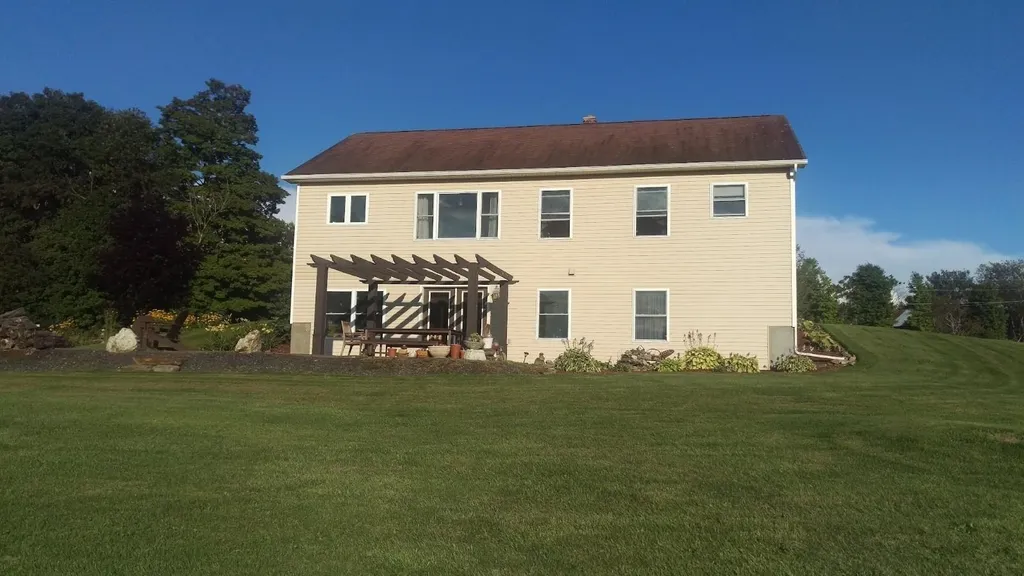 110 Center School Road Plainfield VT 05667