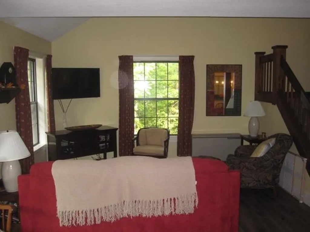 291 Sugar Hill Lane Hartford VT 05059