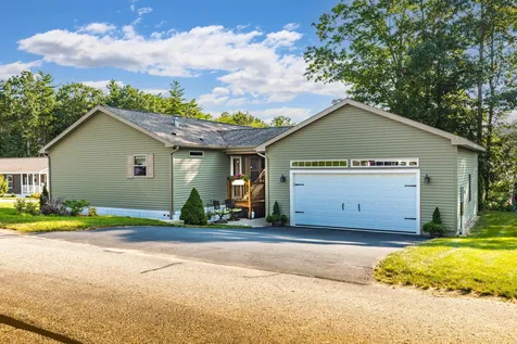 11 Blair Drive Rochester NH 03868