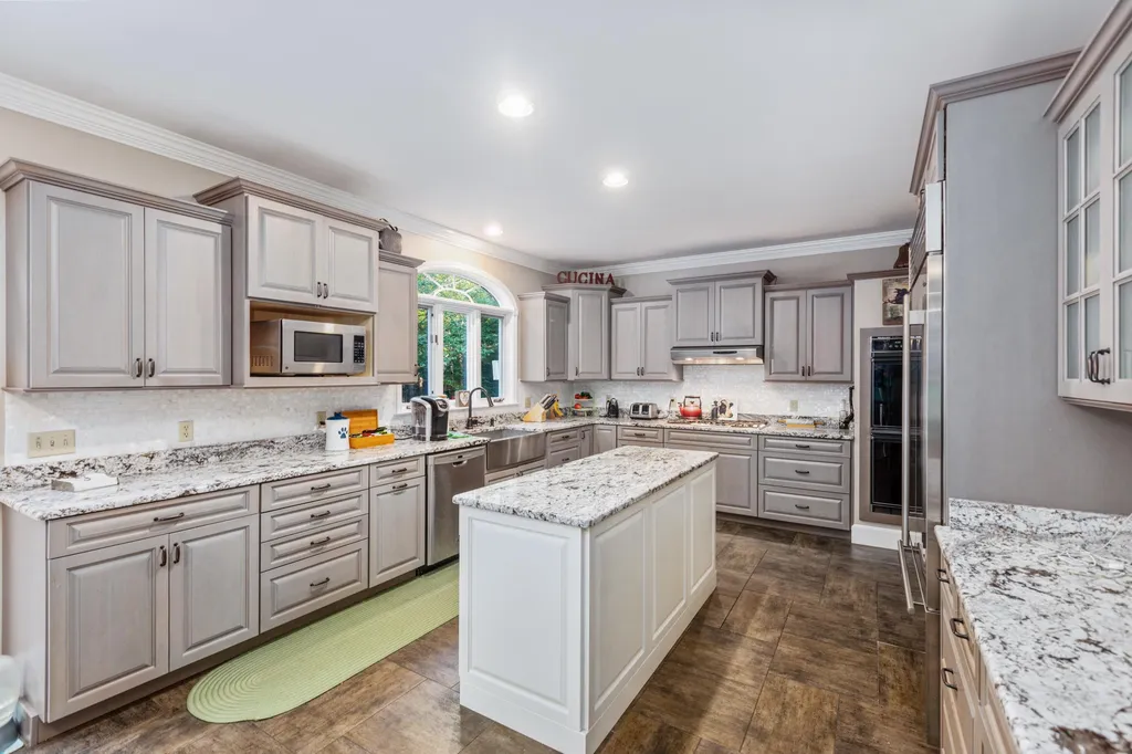 64 Greenwood Road Dublin NH 03444