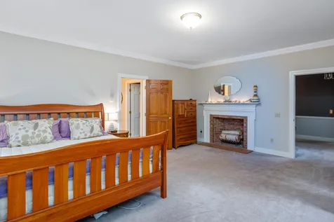 64 Greenwood Road Dublin NH 03444