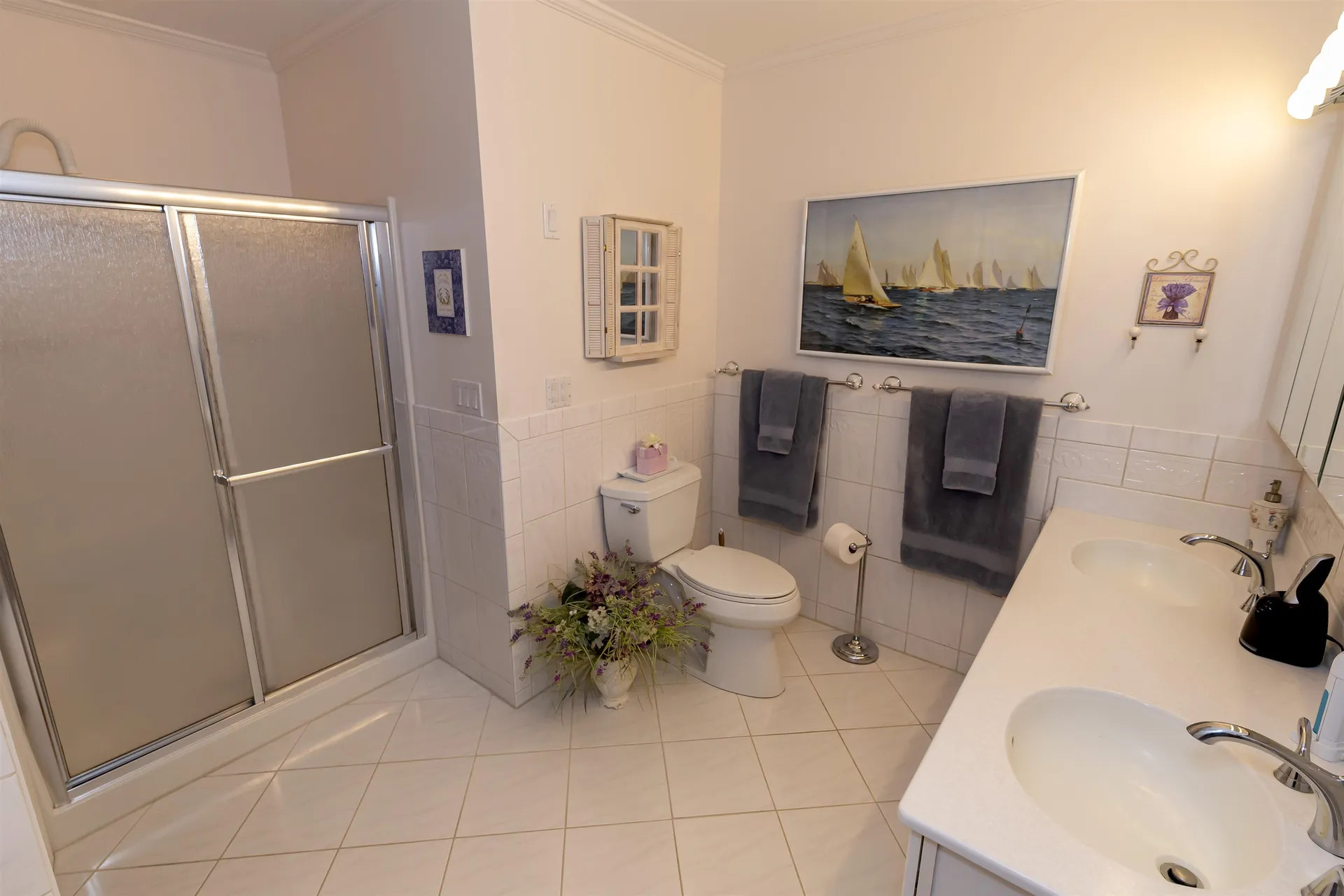 62 Hawthorne Village Road Nashua NH 03062
