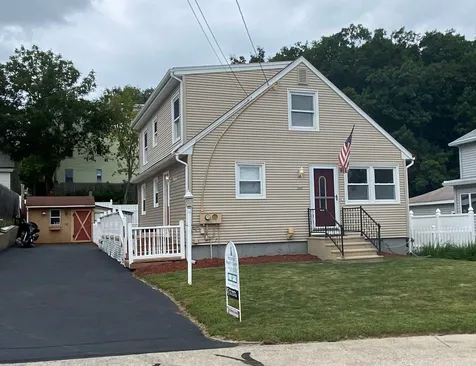 240 Laval Street Manchester NH 03102