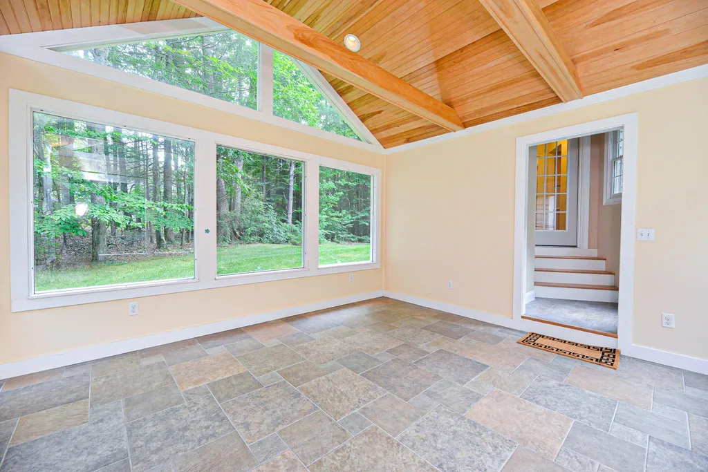 43 Wild Pasture Road Kensington NH 03833