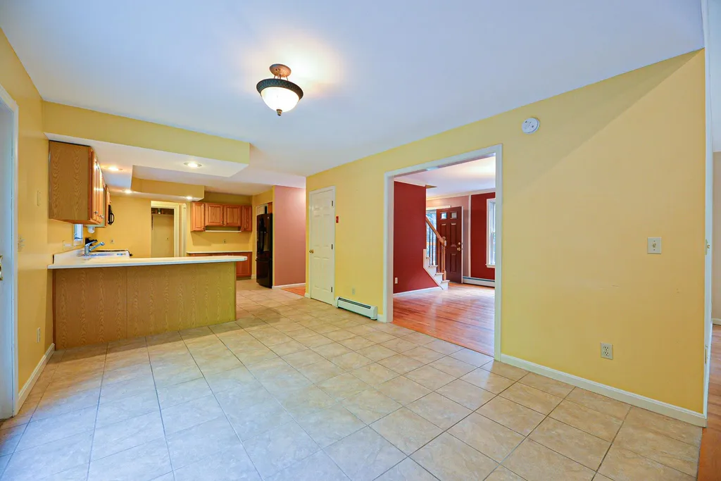 43 Wild Pasture Road Kensington NH 03833