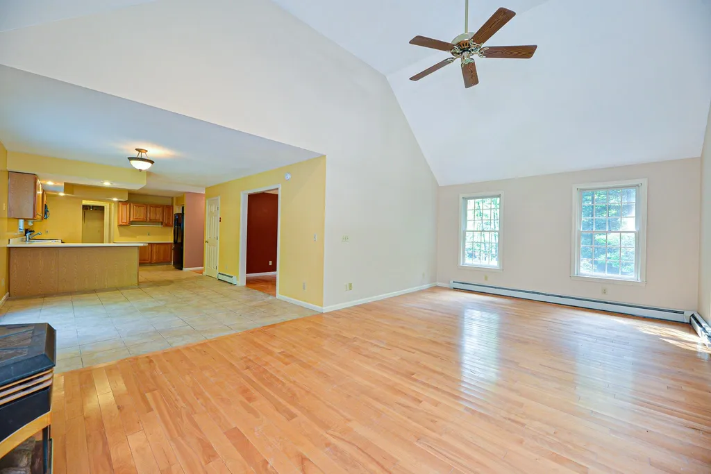 43 Wild Pasture Road Kensington NH 03833