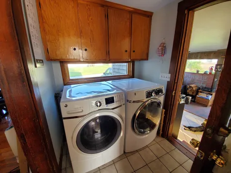 94 Lake Street Nashua NH 03060