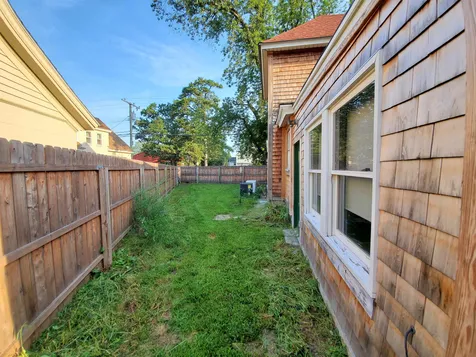 94 Lake Street Nashua NH 03060
