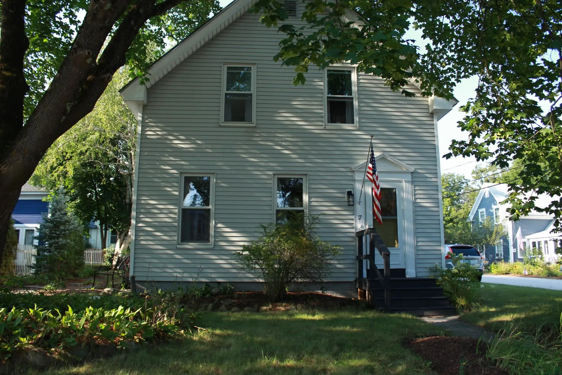 17 Mill Street Goffstown NH 03045