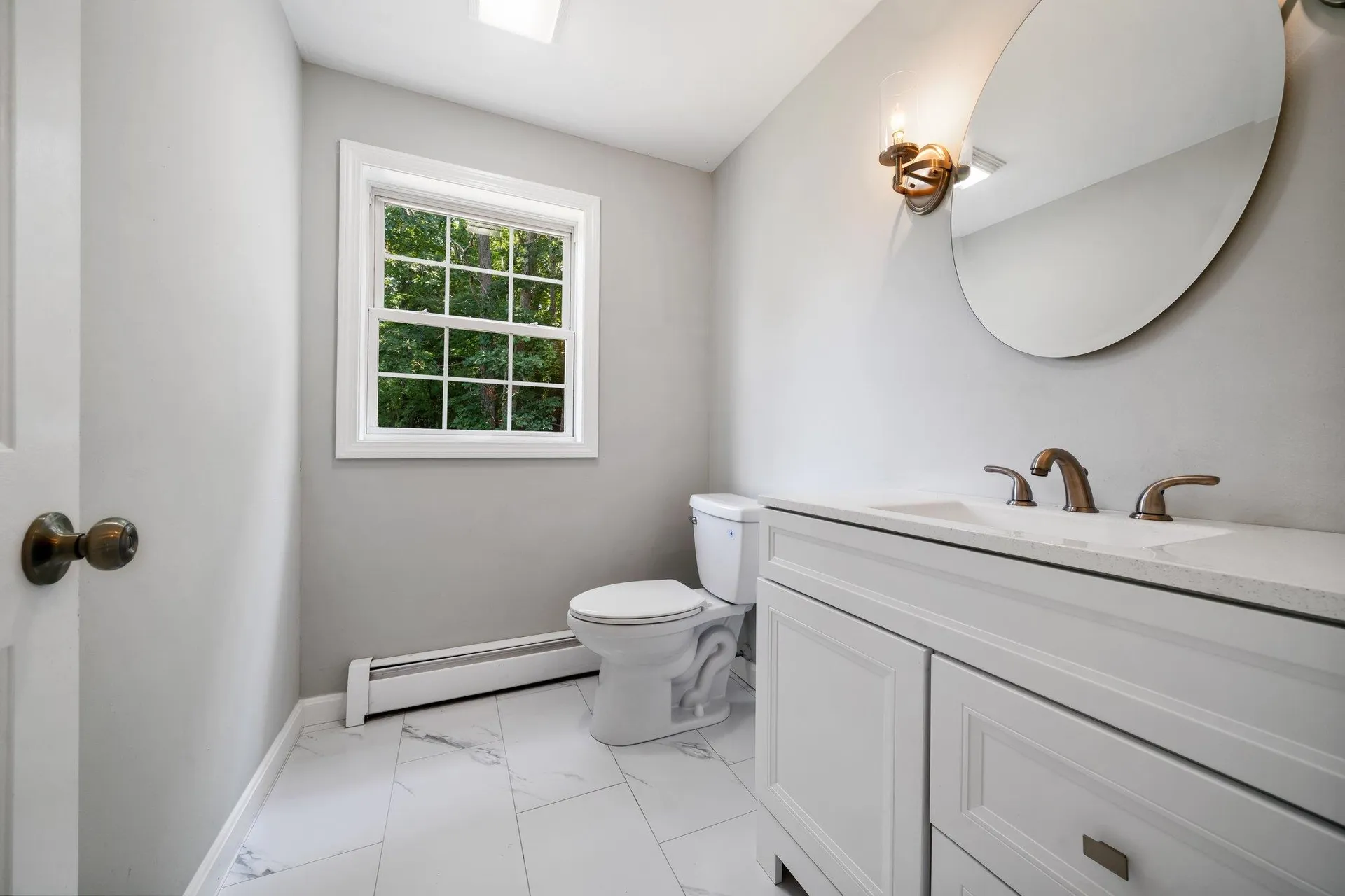 15 Lamprey Village Drive Epping NH 03042