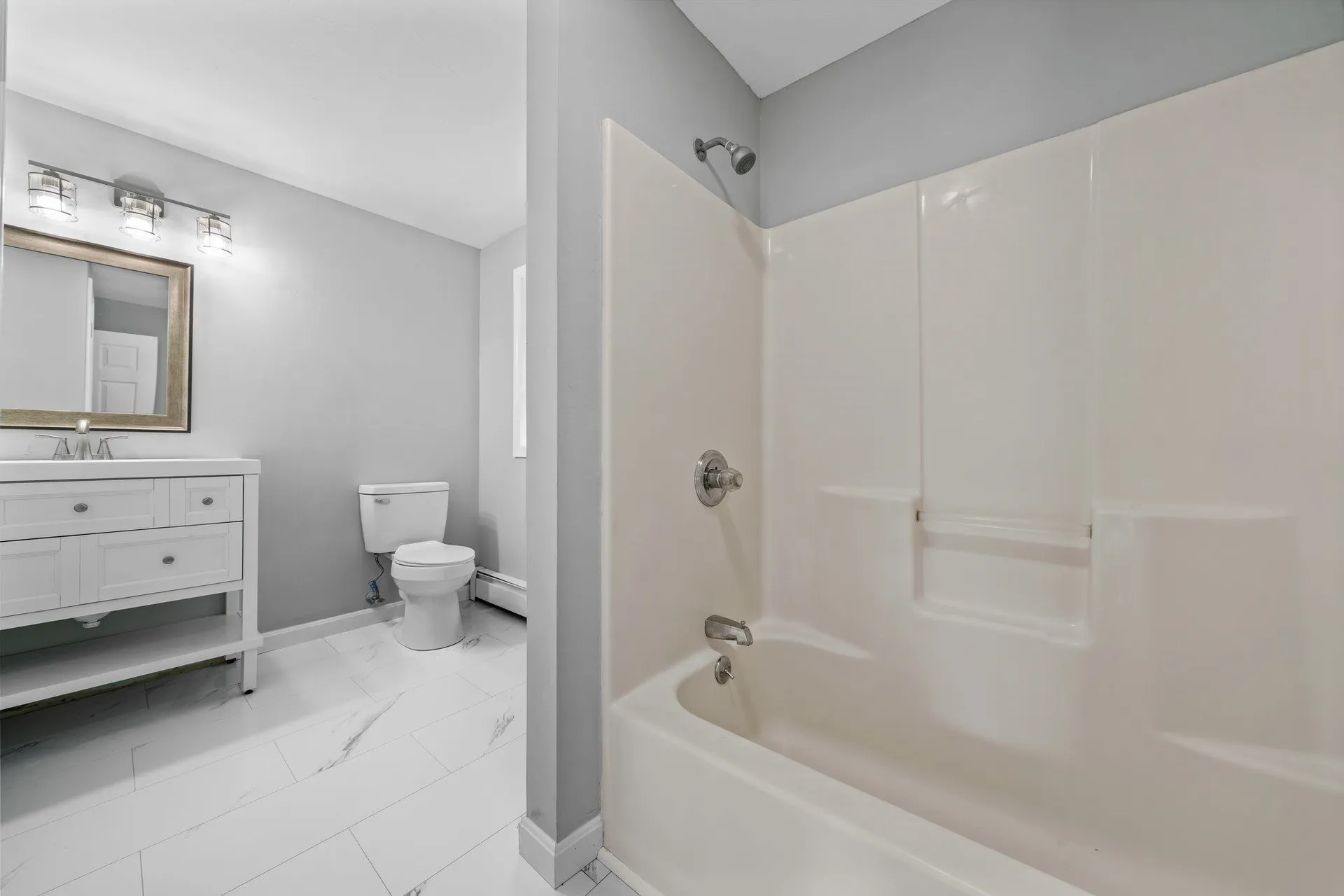 15 Lamprey Village Drive Epping NH 03042