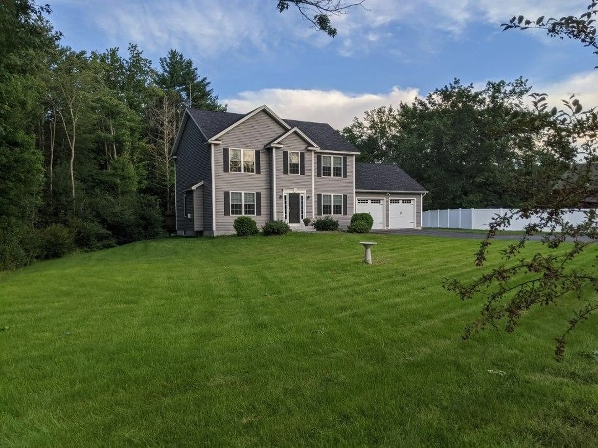 16 Oak Hill Road Concord NH 03301