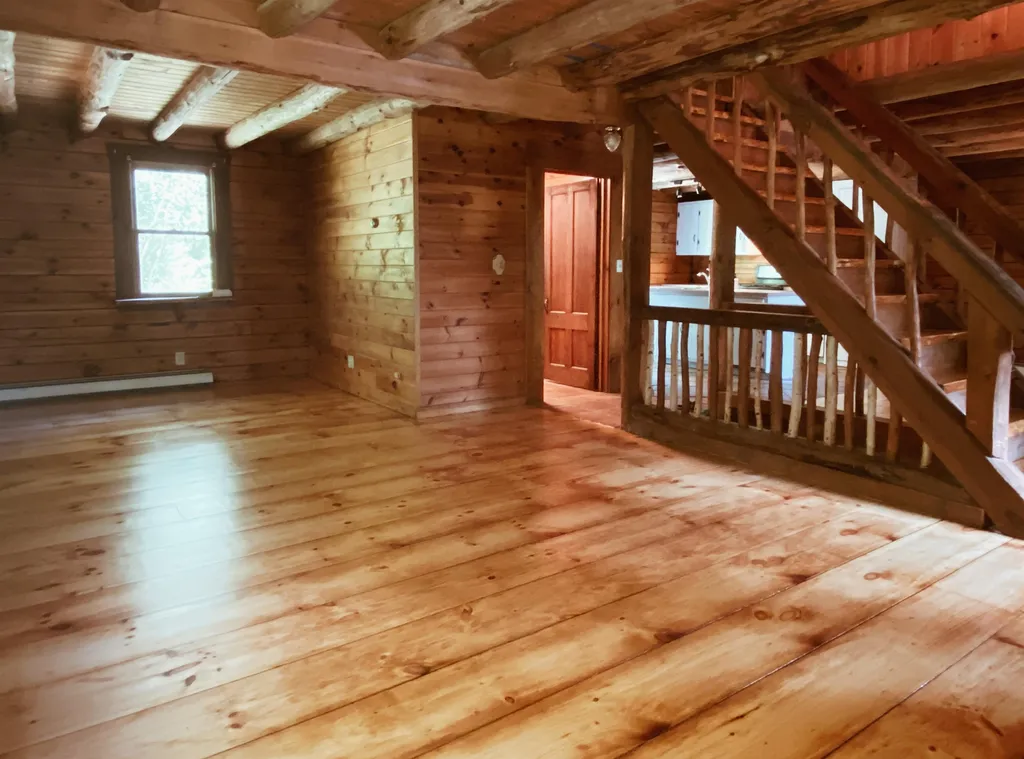 29 Cindys Way Enfield NH 03748