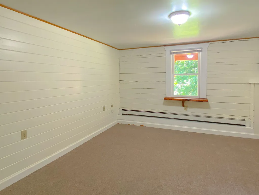 29 Cindys Way Enfield NH 03748