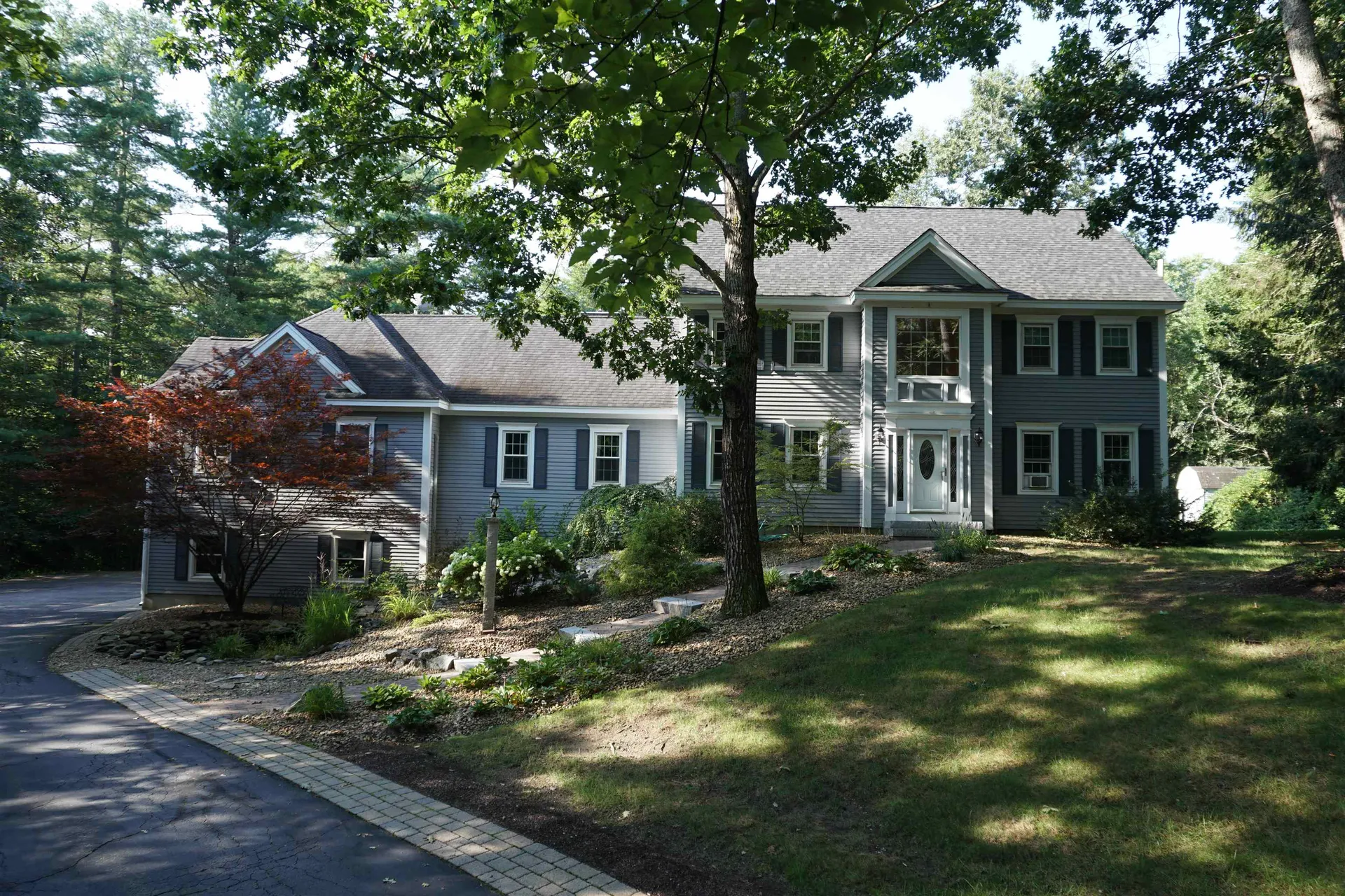 150 Spruce Lane Auburn NH 03032