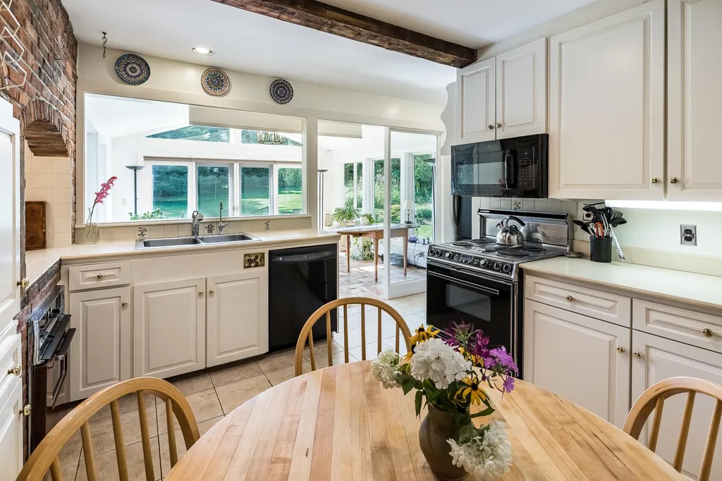 40 Sanborn Road Stowe VT 05672