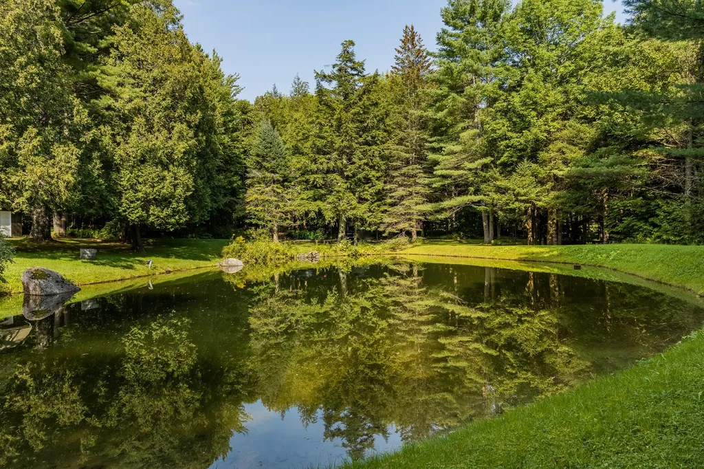 40 Sanborn Road Stowe VT 05672