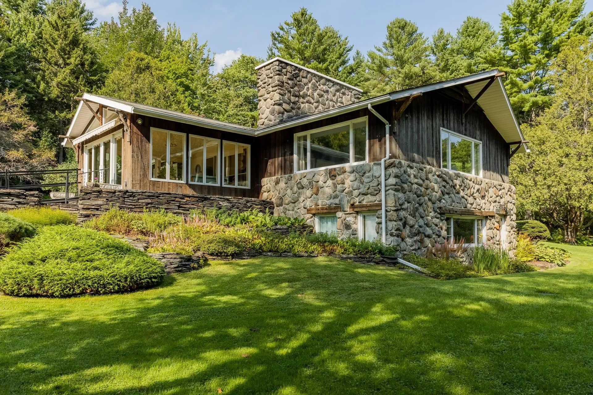 40 Sanborn Road Stowe VT 05672