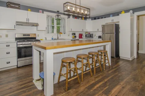 1792 Hinman Settler Road Derby VT 05829