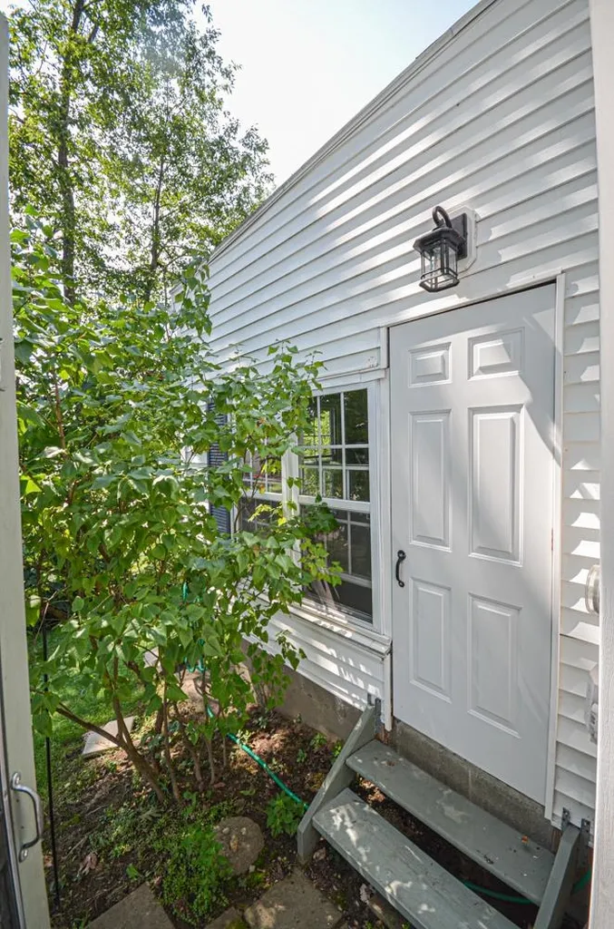 99 B Street Manchester NH 03102