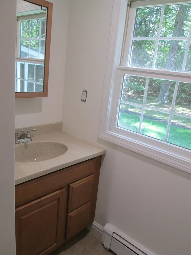 57 Great Oak Drive Chester NH 03036