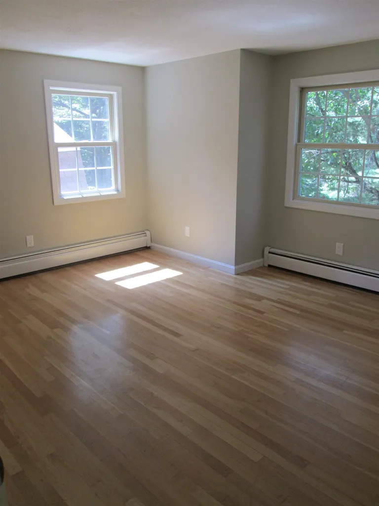 57 Great Oak Drive Chester NH 03036
