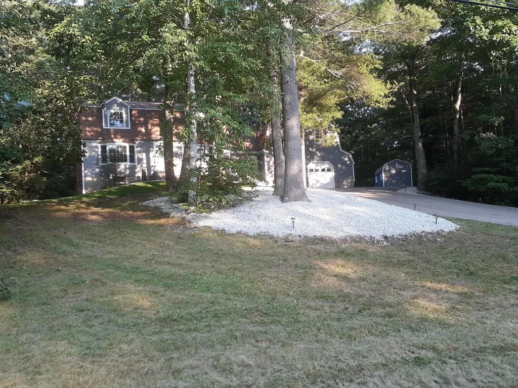 57 Great Oak Drive Chester NH 03036