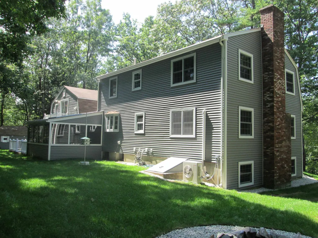 57 Great Oak Drive Chester NH 03036
