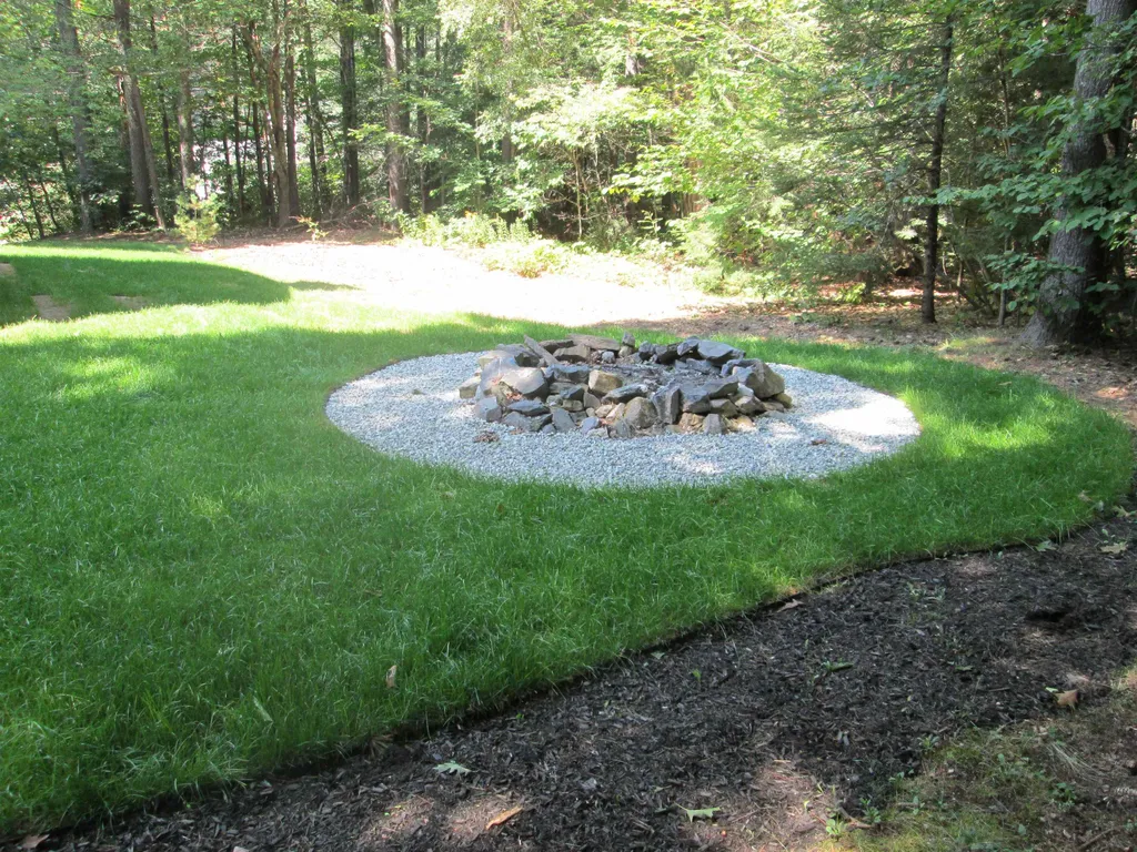57 Great Oak Drive Chester NH 03036