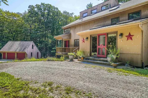 46 Fremont Road Chester NH 03036