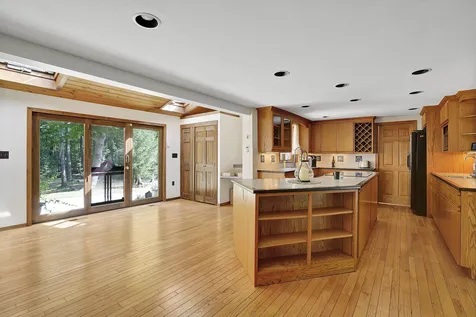 46 Fremont Road Chester NH 03036