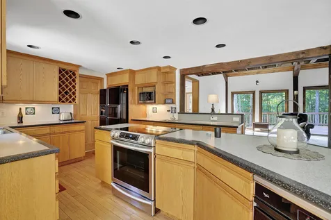 46 Fremont Road Chester NH 03036
