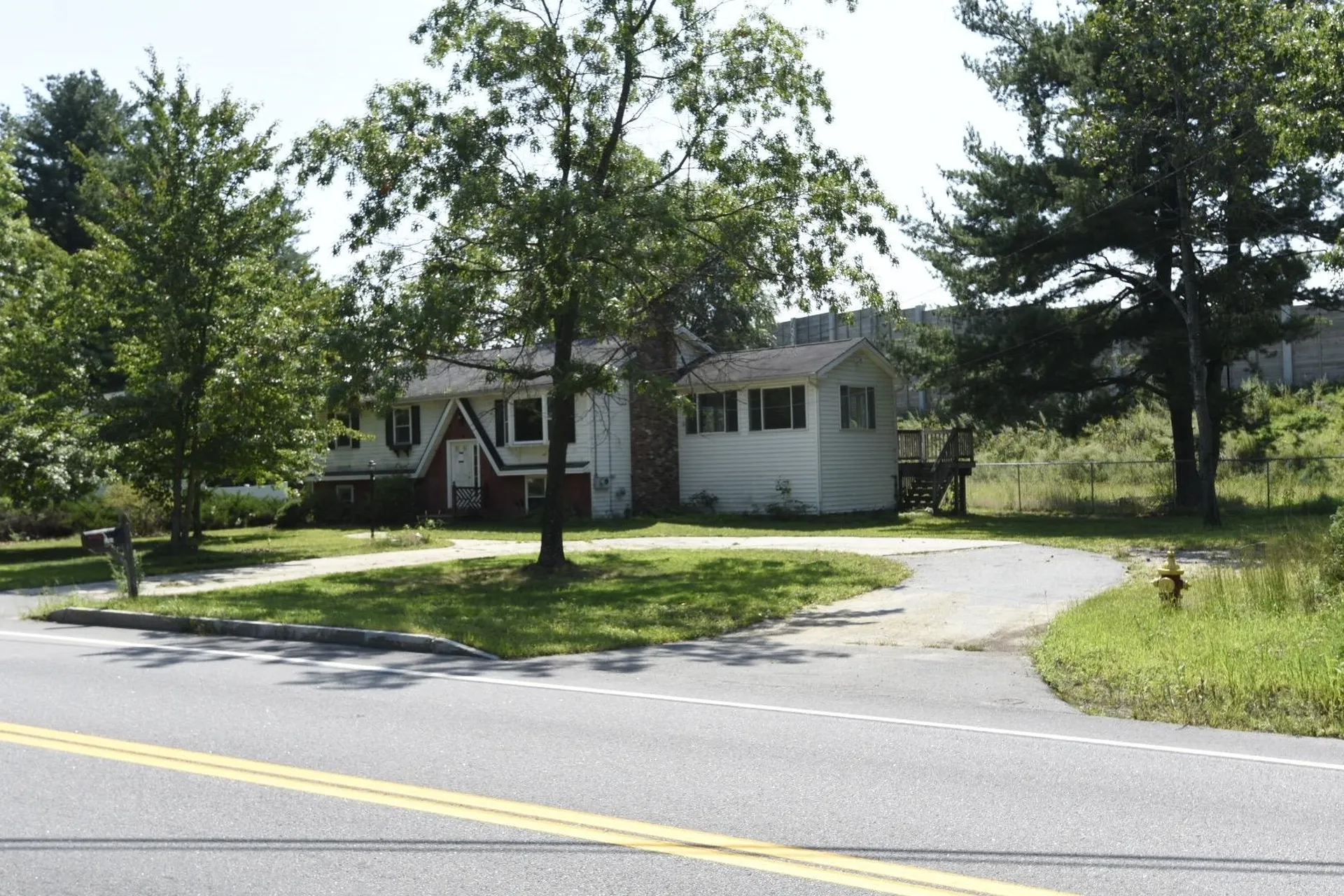 915 Bodwell Road Manchester NH 03109