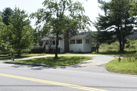 915 Bodwell Road Manchester NH 03109