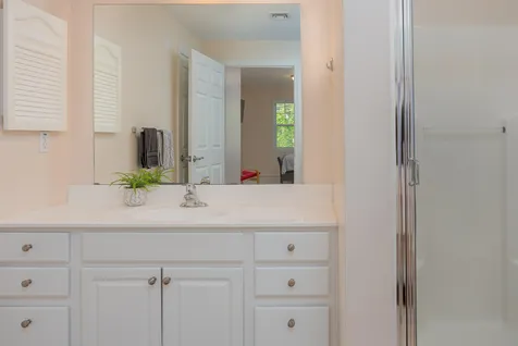 101 Eldredge Street South Burlington VT 05403