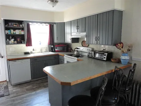 46 Chestnut Street Rochester NH 03867