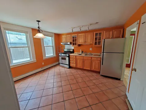 73-75 Pine Street Brattleboro VT 05301