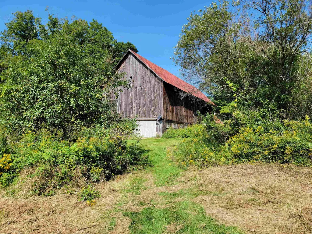 55 Davidson Road Bradford VT 05033